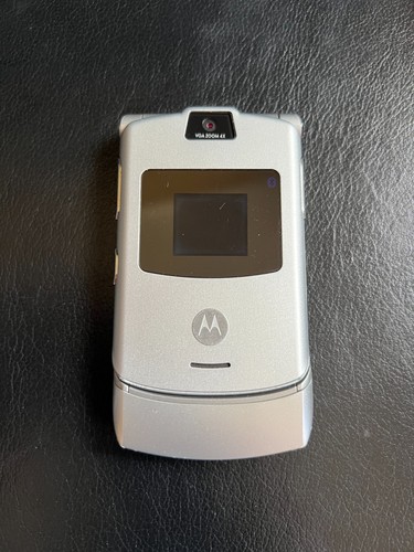 Cellulare motorola razr - cellulare, v3