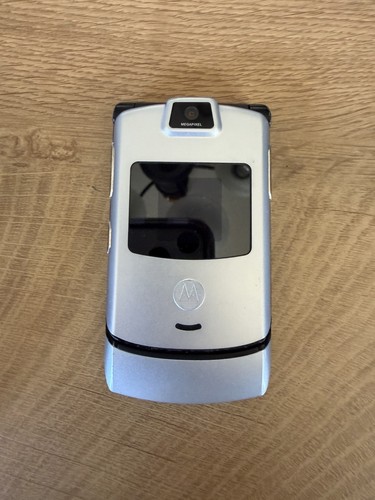 Motorola razr v3m argento - motorola,