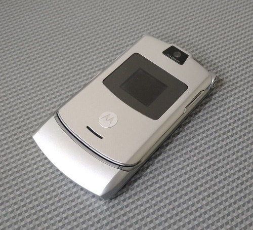 Motorola razr silver - motorola,